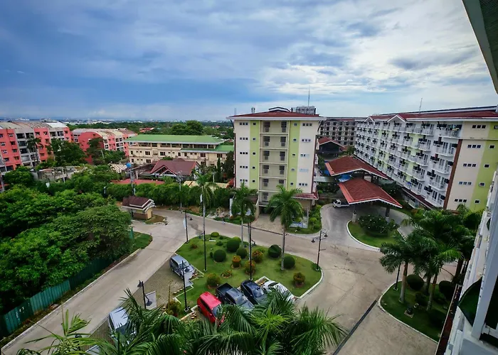 Azur A731, Amani Residences, 5 Minutes Airport, Netflix, Stylish, Cozy With Luxurious Swimming Pool Lapu-Lapu City