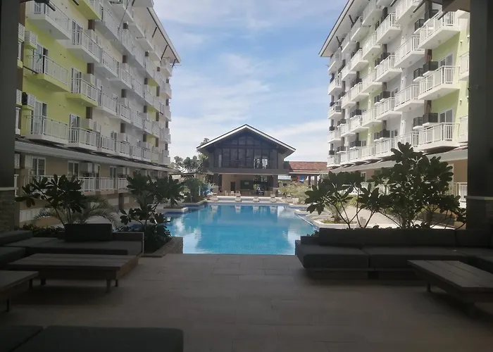 Azur A731, Amani Residences, 5 Minutes Airport, Netflix, Stylish, Cozy With Luxurious Swimming Pool Appartement *